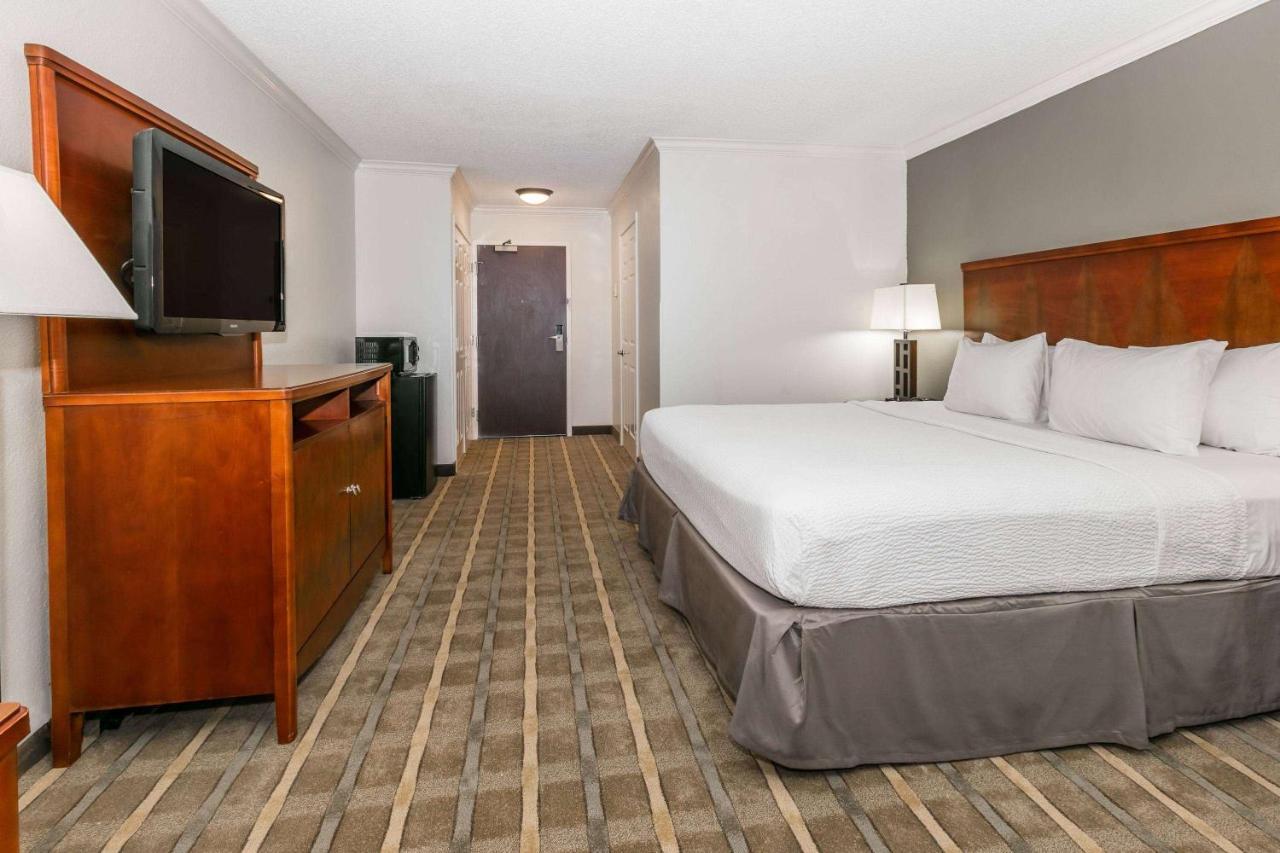 Richmond Inn & Suites Μπατόν Ρουζ Εξωτερικό φωτογραφία