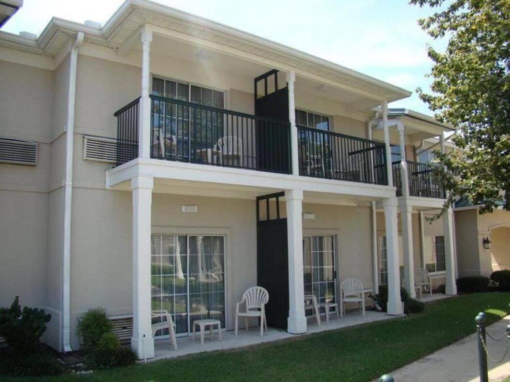 Richmond Inn & Suites Μπατόν Ρουζ Εξωτερικό φωτογραφία