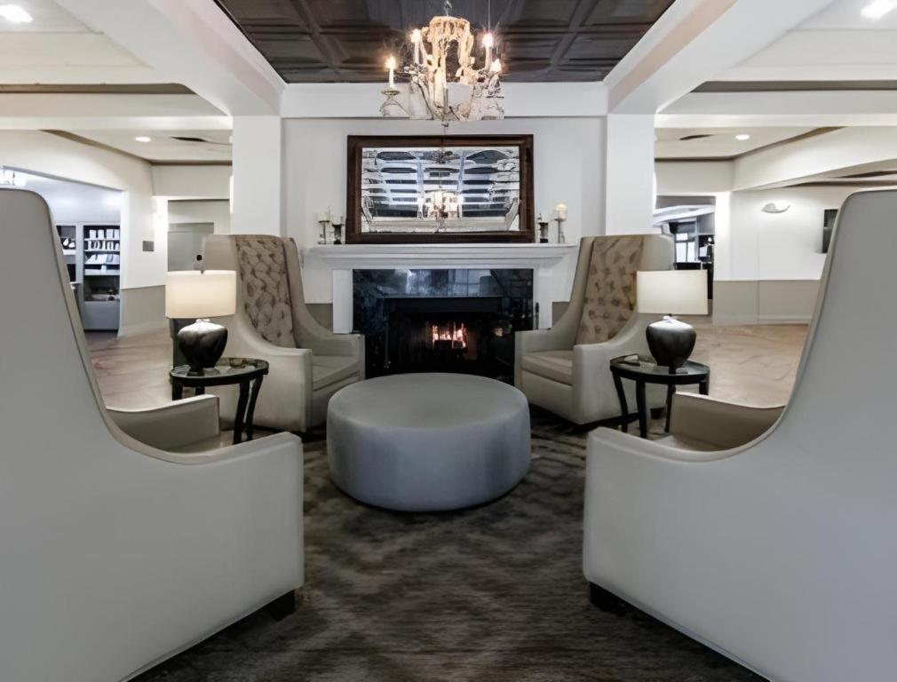 Richmond Inn & Suites Μπατόν Ρουζ Εξωτερικό φωτογραφία