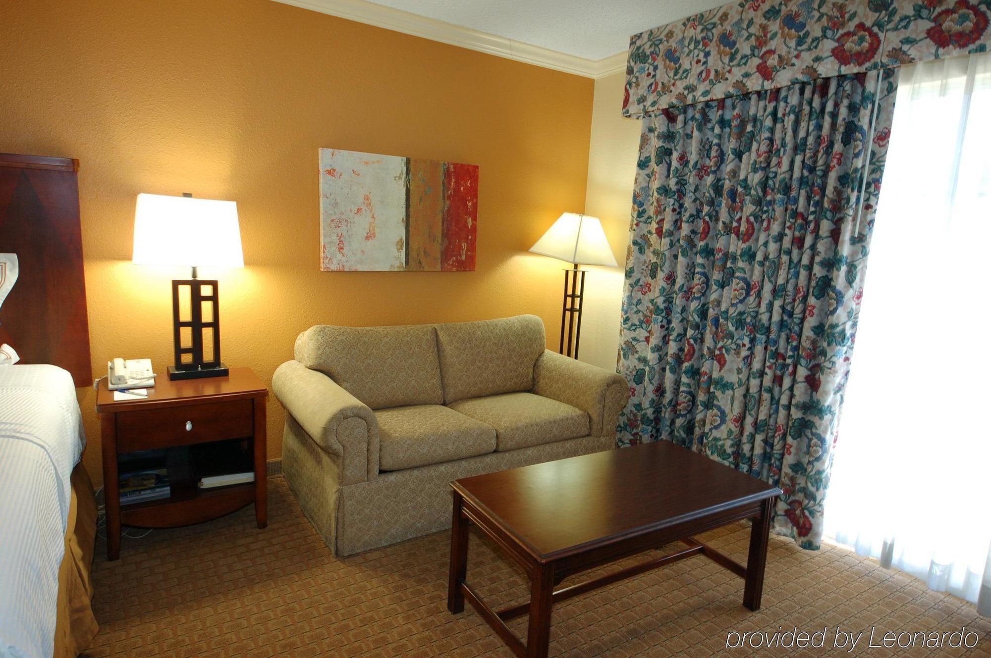 Richmond Inn & Suites Μπατόν Ρουζ Δωμάτιο φωτογραφία