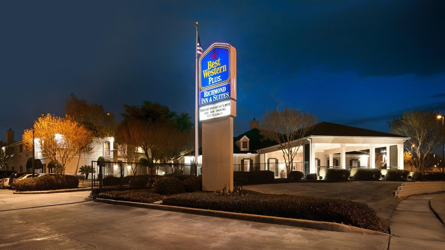 Richmond Inn & Suites Μπατόν Ρουζ Εξωτερικό φωτογραφία
